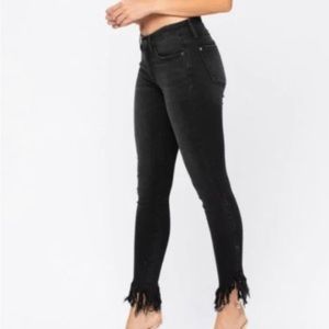 Judy Blue Skinny Fit Raw Chewed Hem Skinny Jeans size 14W